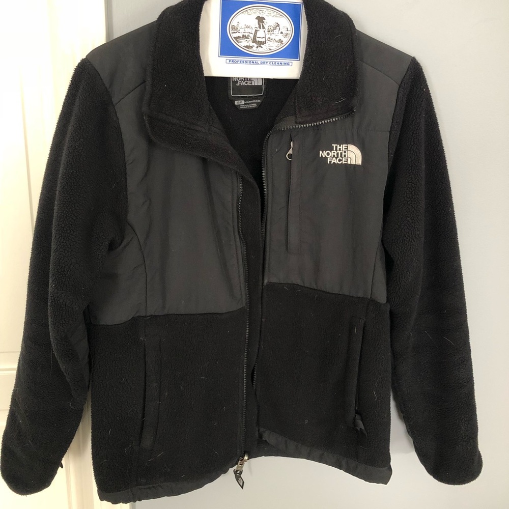 The North Face Black 95’ Retro Denali Jacket